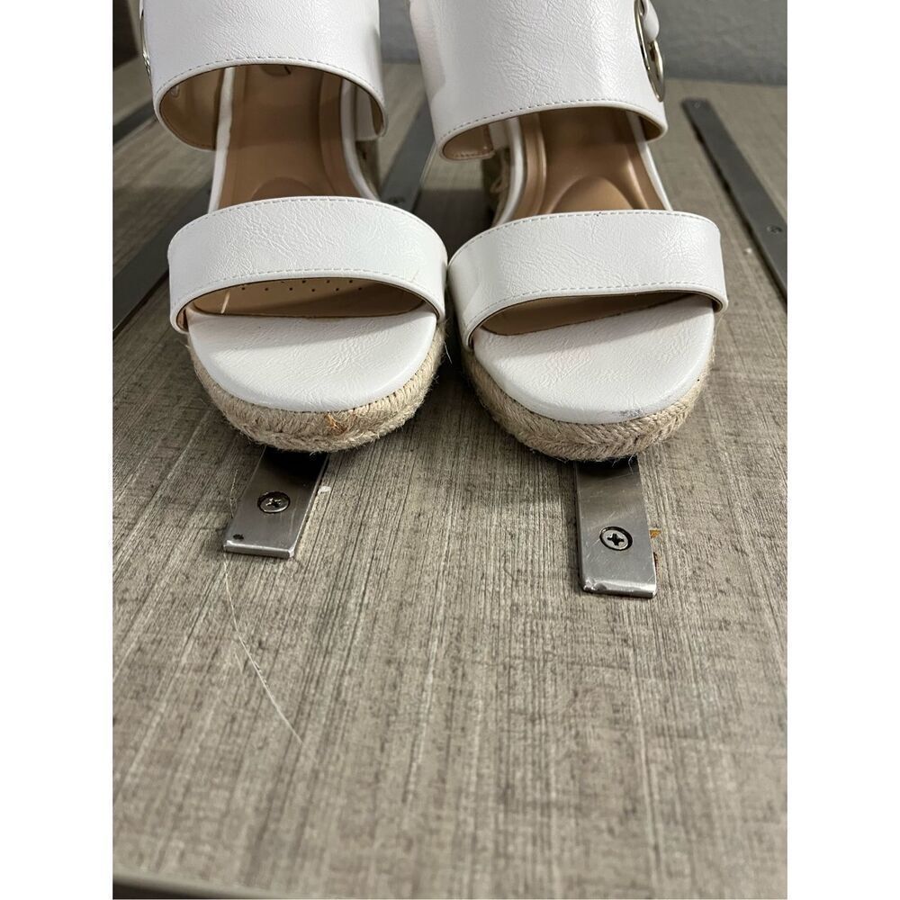 Abella White Wedge Sandals - Picture 3 of 6